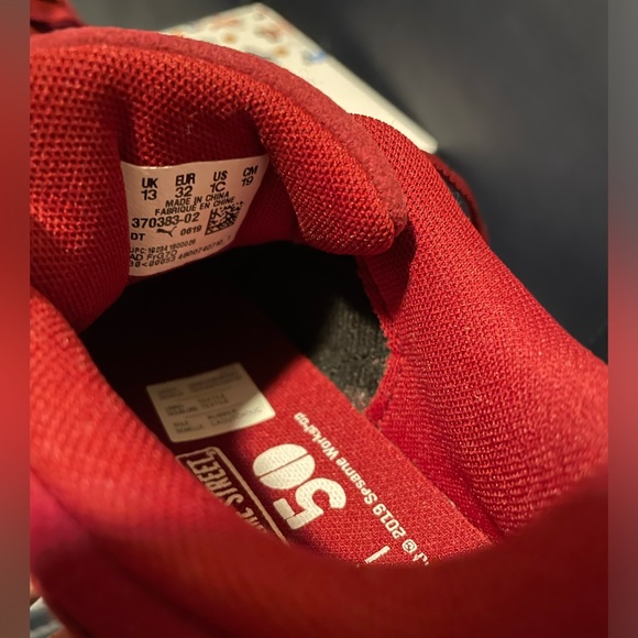 Elmo Shoes (Size 1C Kids) - Picture 3 of 6